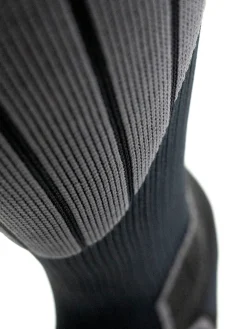 Therm-ic Dissent GFX Compression Hybrid DLX-Wool Best
